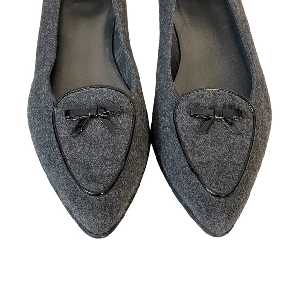 Stuart Weitzman Gray Flannel Pointed Toe Slip On Low Wedge Loafer Shoes Sz 8.5 - Picture 2 of 12